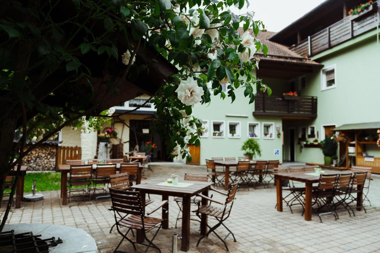 Gasthof Roseneck Wallenfels Екстериор снимка
